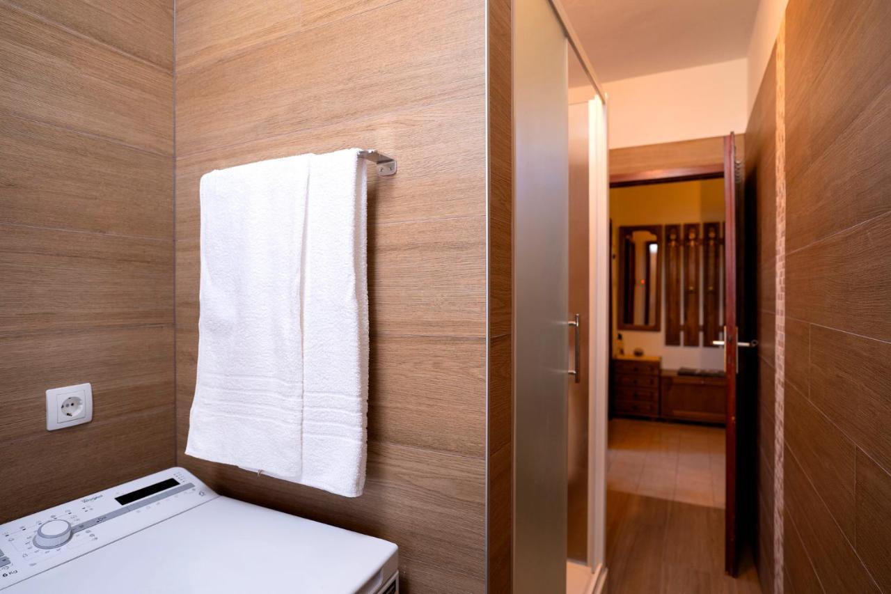 Apartments Draganic Jelsa  Luaran gambar