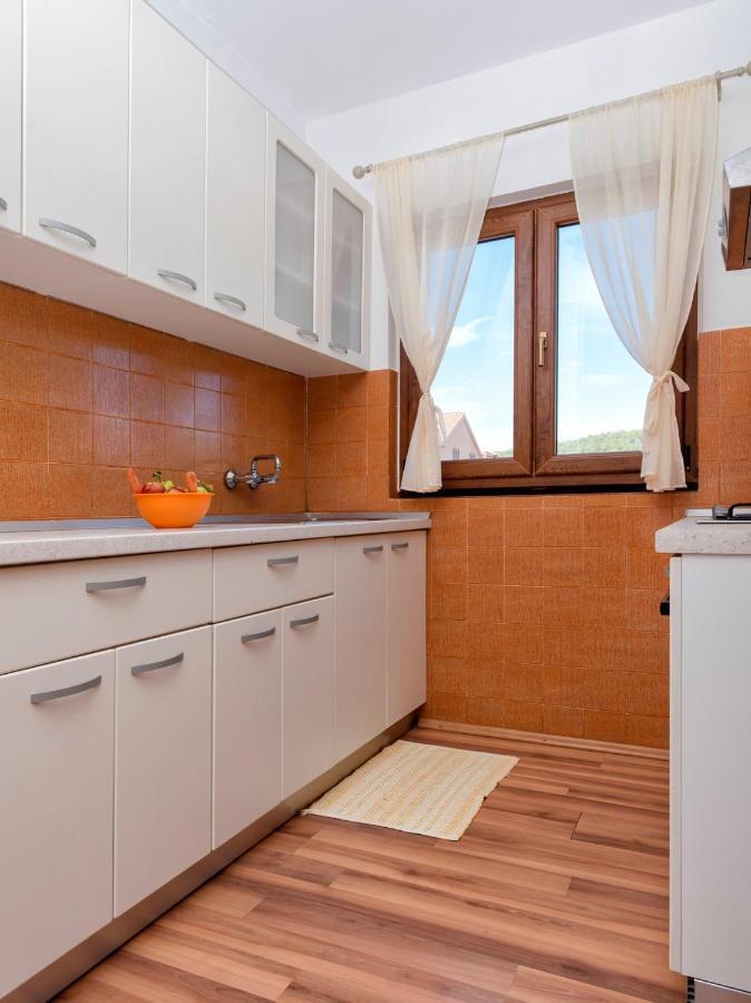Apartments Draganic Jelsa  Luaran gambar